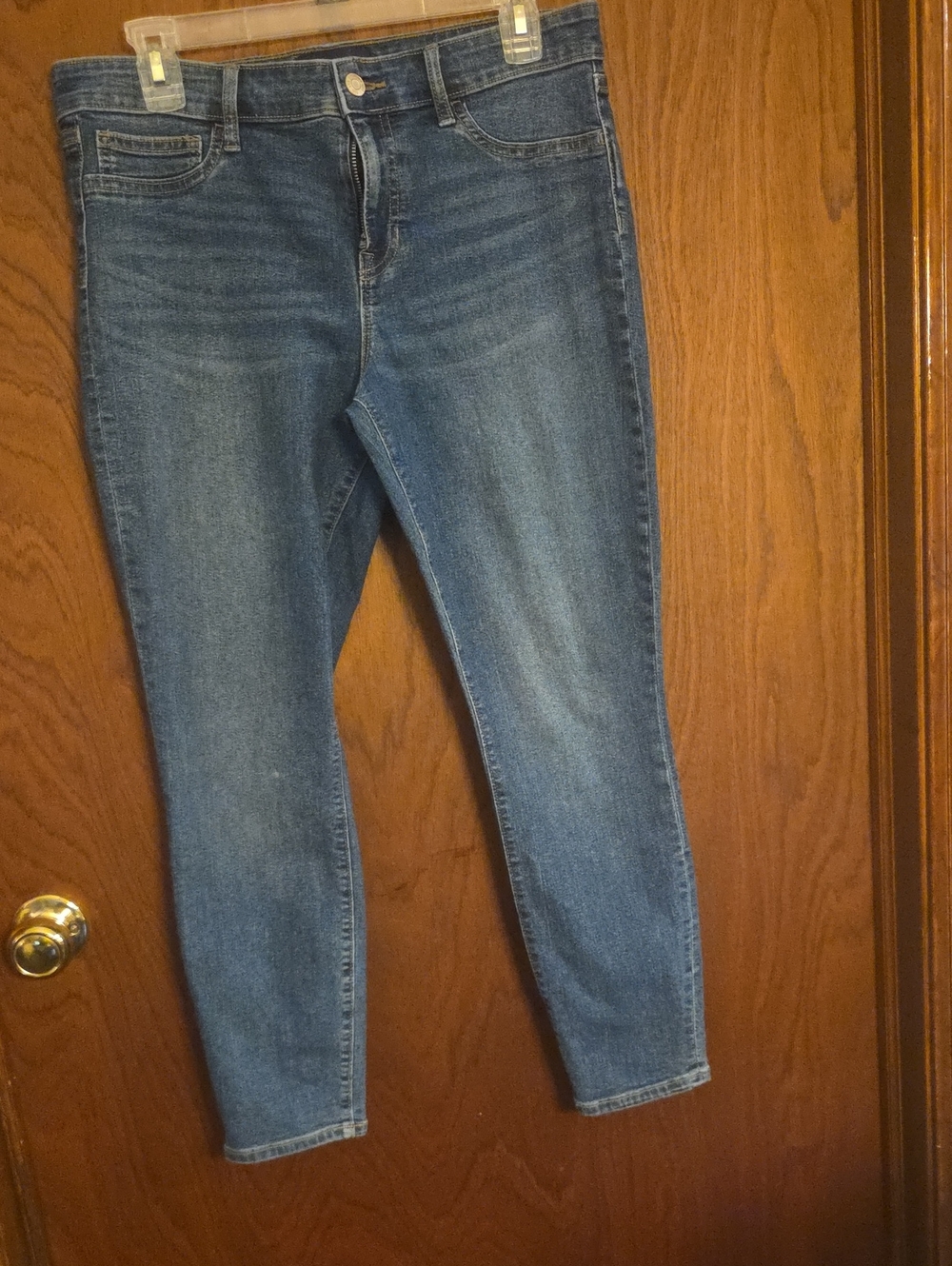 GAP Slim Skinny Jeans in Medium Blue Denim